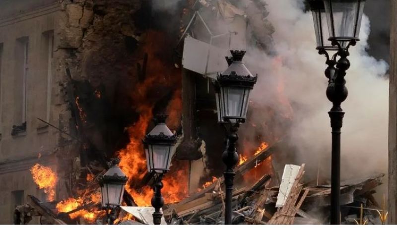 بالفيديو.. 37 مصابا في انفجار الغاز بباريس