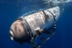 العثور على رفات بشرية مفترضة من الغواصة تيتان