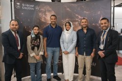 رائدا الفضاء السعوديان علي القرني وريانة برناوي يعودان من الفضاء