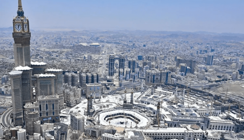 لراحة الحجاج.. تقنيات ذكية وخدمات مميزة في طواف الإفاضة