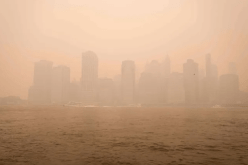 جراء حرائق كندا.. الولايات المتحدة تحذر مواطنيها