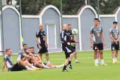 حصة تدريبية ومنطقة مختلطة للعناصر الوطنية