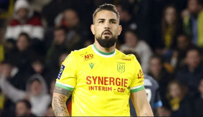 ديلور مطلوب في الهلال السعودي