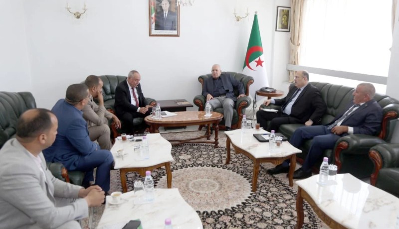 وزير النقل يستقبل نواب من المجلس الشعبي الوطني