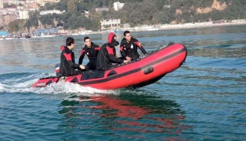 بجاية.. تواصل البحث عن غريق بشاطىء صخري ممنوع السباحة