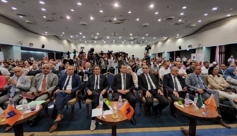 سونلغاز: قبول 77 عرضا تقنيا لإنجاز مشروع 2000 ميغاواط من الطاقة الشمسية