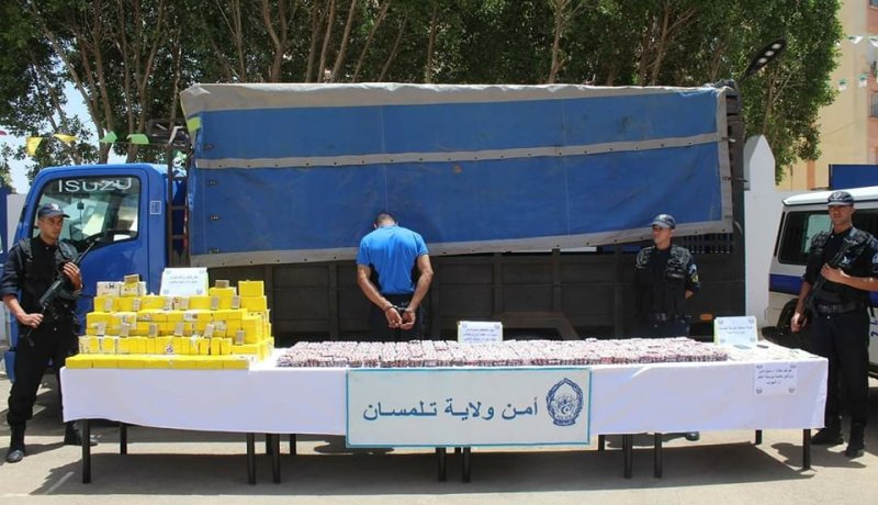 أمن تلمسان يحجز أزيد من قنطار من المخدرات مهربة عبر الحدود