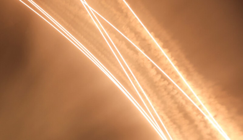 كتائب القسام تستهدف مستوطنة شاكيد بصاروخين من جنين 