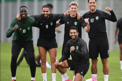 الكاف :”رياض محرز.. ساحر أهلا للمتعة أينما حل وارتحل”