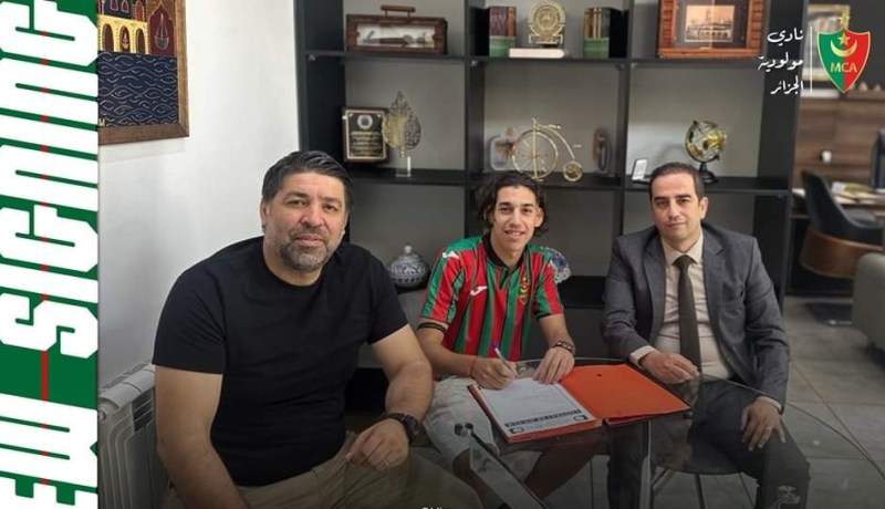 عبد المالك قلالش يلتحق بمولودية الجزائر