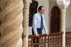السفير الفرنسي الجديد في الجزائر يستلم مهامه 
