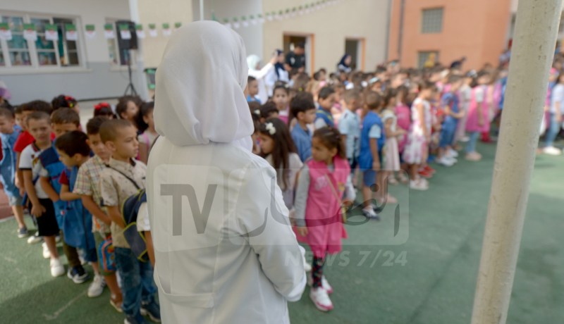 الحجم الساعي للمواد.. وزير التربية يوضح