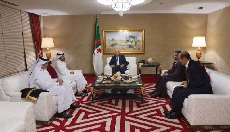 الرئيس تبون يستقبل رئيس مجمع قطر للإستثمار