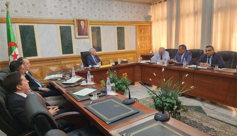 وزير العدل يشرف على تنصيب المجلس الأعلى للمحضرين القضائيين