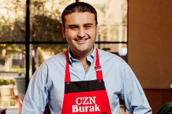 الشيف التركي بوراك يقاضي والده