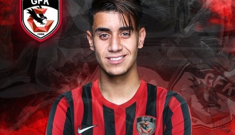 خاسف يرسم انتقاله إلى الدوري التركي من بوابة هذا النادي