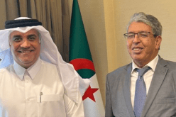 السفير القطري يجتمع مع المدير العام للبلدان العربية بالجزائر