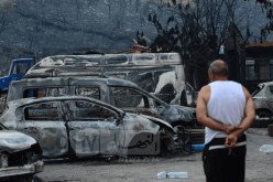 صور مؤثرة التقطتها كاميرا النهار أونلاين.. بجاية تلتحف السواد