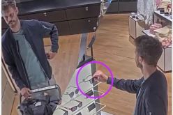 بالفيديو.. ضبط زعيم اليسار المتطرف النرويجي وهو يسرق نظارات شمسية