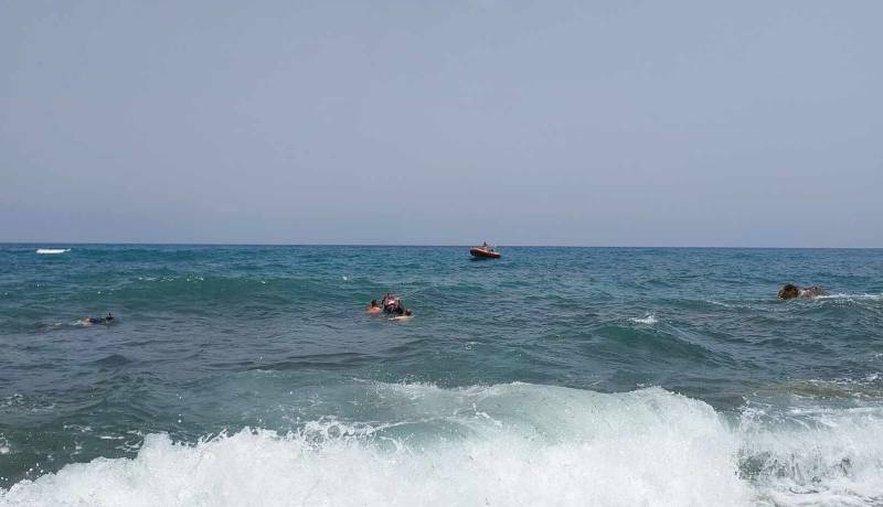 بجاية.. انتشال جثة غريق بشاطئ بوليماط