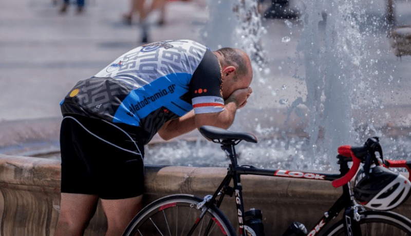 تحذيرات حمراء.. موجة حر قياسية تجتاح أوروبا