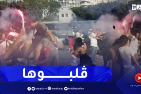 شاهد فرحة عارمة للناجحين في البكالوريا بوهران