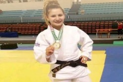 الألعاب العربية.. المصارعة يمينة حلاطة تهدي الجزائر ذهبية جديدة