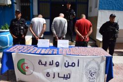 تيبازة.. توقيف 3 أشخاص وحجز 2610 قرص بريغابالين