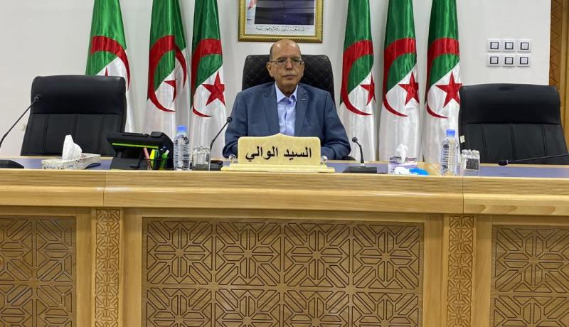 والي بجاية يسدي تعليمات بخصوص الإحتفال بذكرى يوم المجاهد