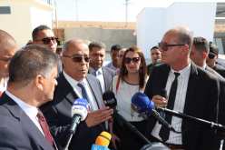 عون يعاين مشروع وحدة انتاج الصفائح المعدنية بميلة