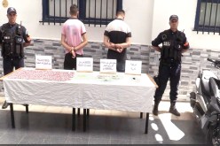 أمن العاصمة يوقف شخصين ويحجز 1305 كبسولة من المؤثرات العقلية