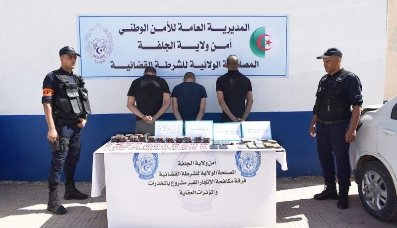 الجلفة.. توقيف 3 أشخاص وحجز قرابة 3 آلاف قرص مهلوس