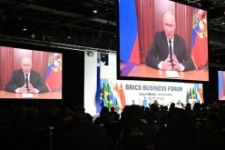 بوتين: الغرب يسعى للهيمنة وبريكس توسع قدراتها