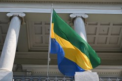 آخرهم الغابون.. سلسلة دومينو الإنقلابات في إفريقيا