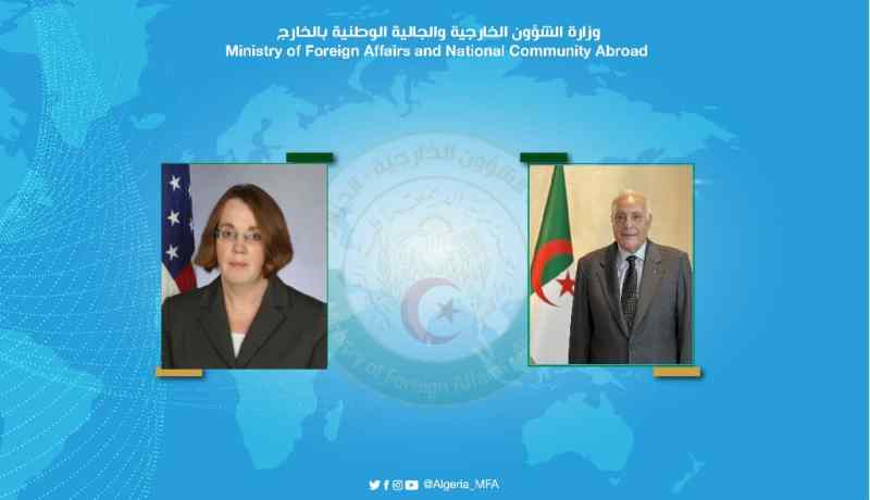 عطاف يتلقى مكالمة هاتفية من مساعدة كاتب الدولة الأمريكي المكلفة بالشؤون الافريقية