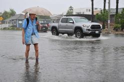 أمريكا: زلزال بقوة 5.1 درجة وعاصفة استوائية تضرب كاليفورنيا