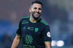 بالفيديو.. محرز يبرز موهبته الجديدة بعيدا عن كرة القدم