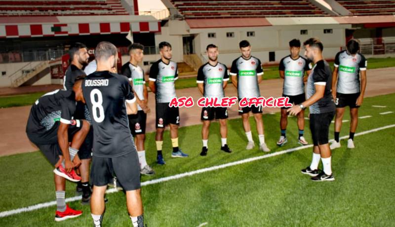في غياب مدرب رئيسي.. أولمبي الشلف يحضر لكأس الكاف بـ 10 لاعبين