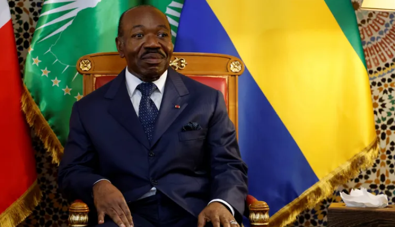 شاهد لحظة الإنقلاب في الغابون.. هذا ما حدث بعد إعلان فوز علي بونغو