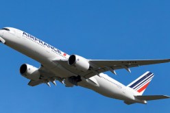 فرنسا تعلق رحلاتها الجوية إلى 3 دول إفريقية