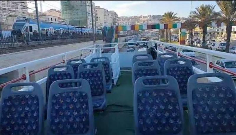 العاصمة: توقيف شباب اعتدوا على حافلة “إيتوزا” بالقارورات والمقذوفات البلاستيكية