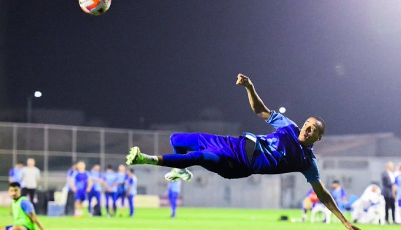 بن دبكة متحمس لمواجهة رونالدو وناديه النصر