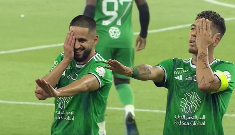 الصحافة السعودية تنفي وجود خلاف بين بودبوز وإدارة الأهلي