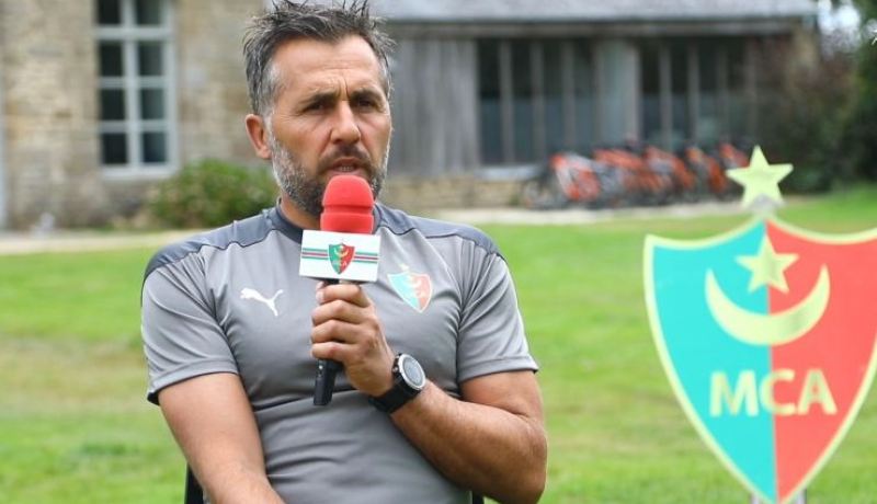 بوميل: “عندما تكون في المولودية لا يمكن أن تنافس إلا على الألقاب”