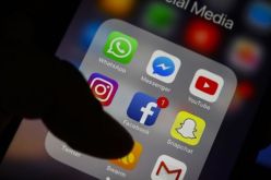 تحذيرات من نشر صور الأطفال على مواقع التواصل الاجتماعي