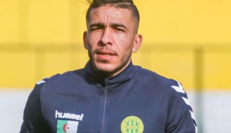 شبيبة القبائل تعلن فسخ عقد اللاعب ياسين صالحي