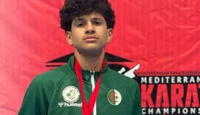 المصارع الشاب قوري عبد الرزاق يتوج بذهبية البطولة الإفريقية
