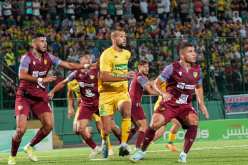 شبيبة القبائل تتعادل أمام بارادو وبوزيدي يتلقى الانتقادات