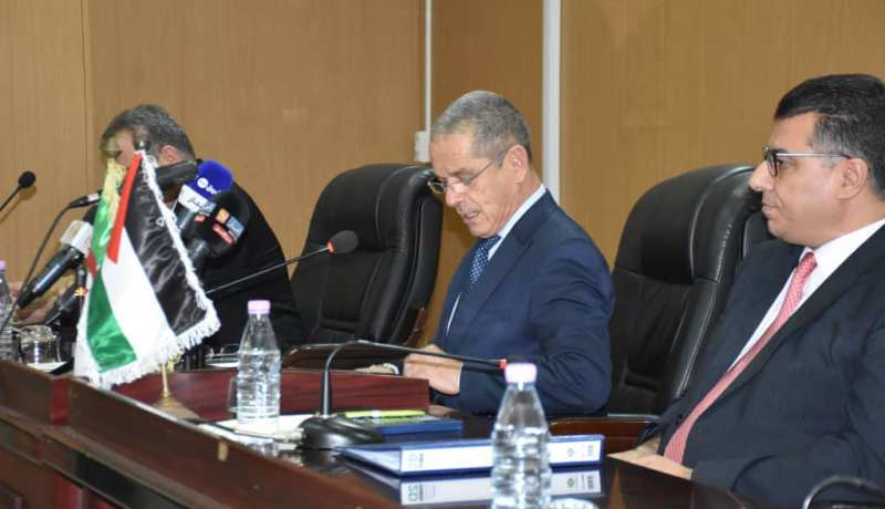 وزير الفلاحة يستعرض فرص وإمكانيات الإستثمار مع الأردن