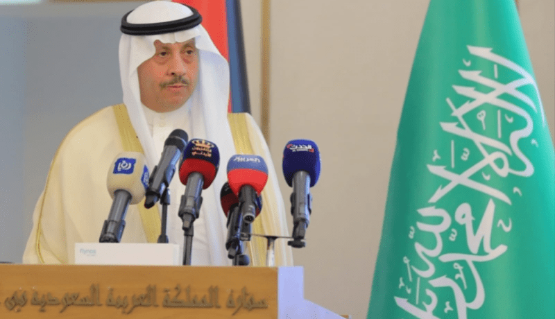أول سفير سعودي لدى فلسطين يصل إلى الضفة الغربية